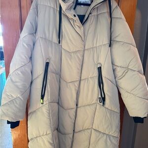 Nine West Women's Beige Puffer Jacket